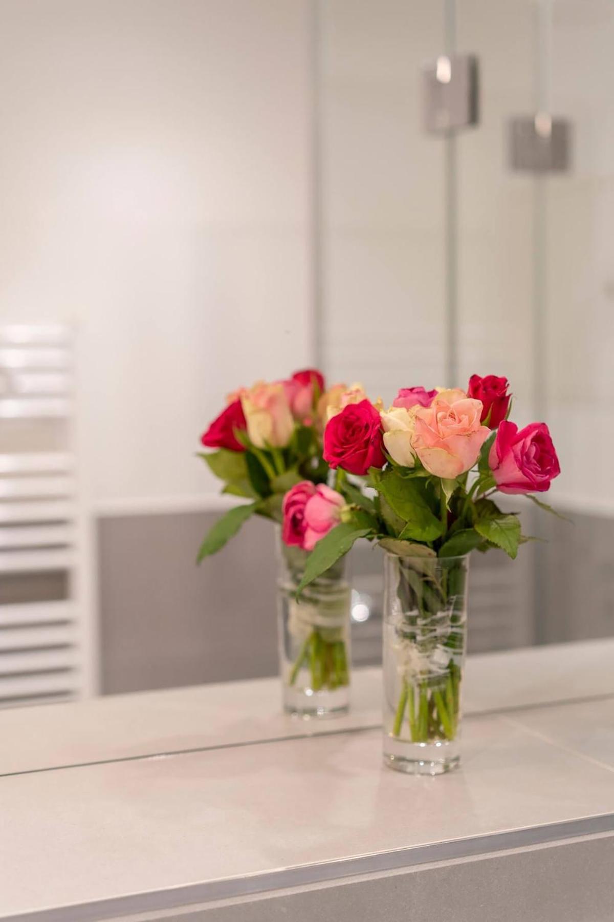 At Station I 3 Minutes To Shopping Street I High Speed Wifi Appartement *